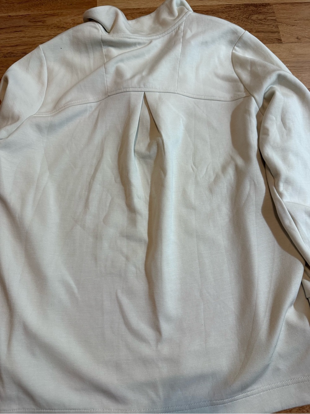 Tommy Bahama Women’s S/P White Collared Long Sleeve Pullover Top - Picture 6 of 7